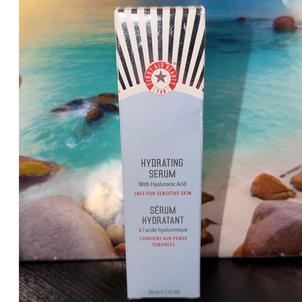 First Aid Beauty FAB Hydrating Serum with Hyaluronic Acid 1.7 oz 50ml New in Box